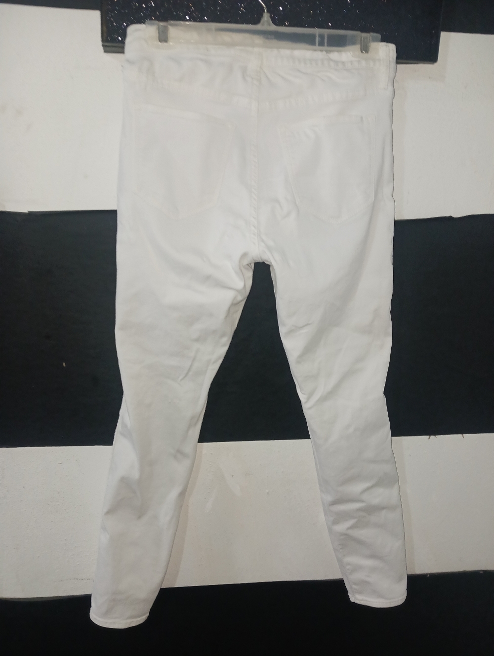 Women White Skinny Regular Waist Ankle Lenght Jeans - Picture 9 of 10